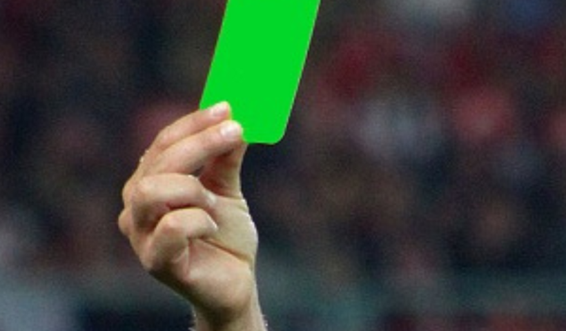 arti kartu hijau dalam sepak bola